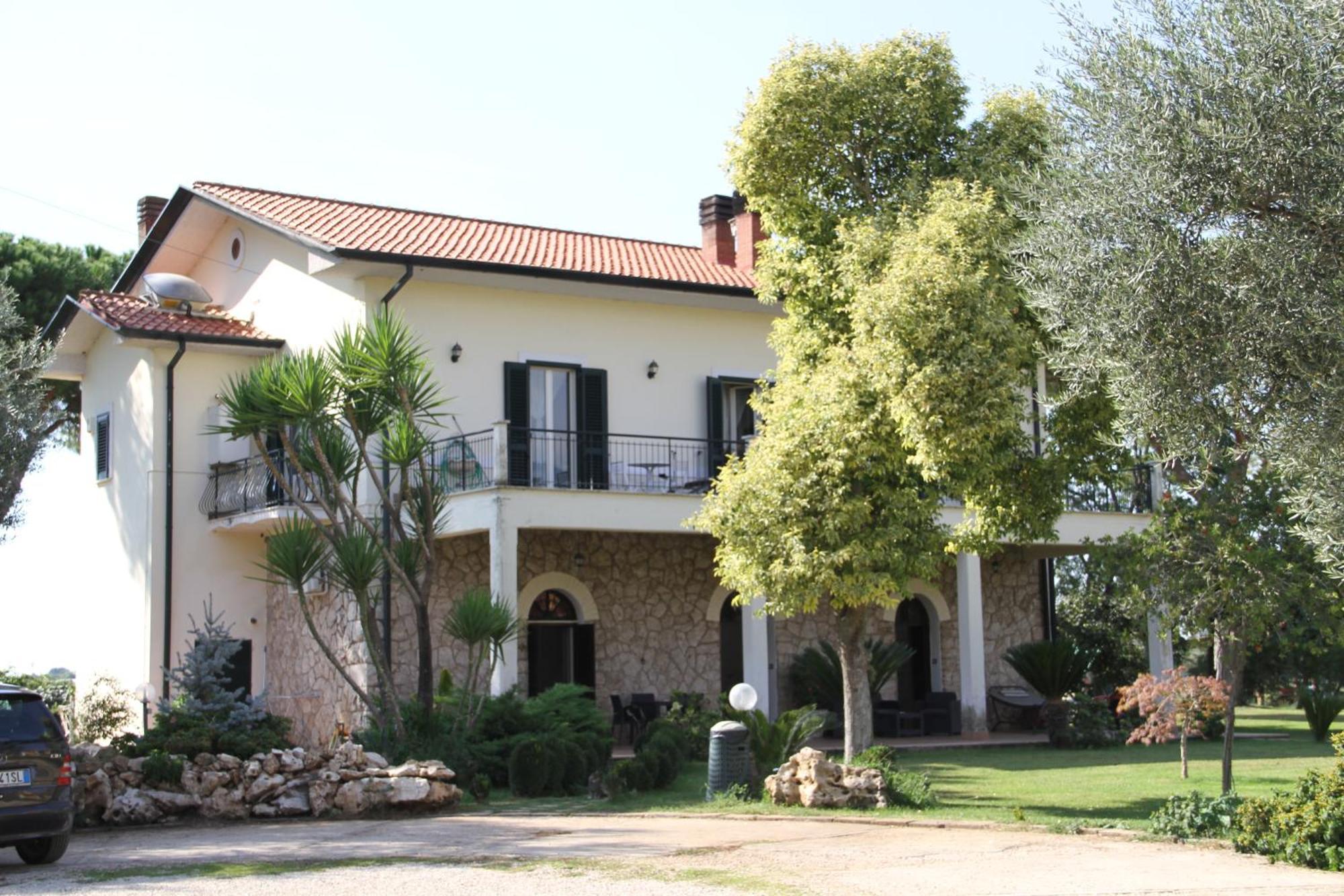 Agriturismo Ali E Radici Cisterna di Latina Værelse billede